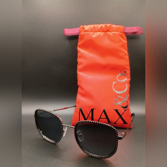 Max & Co. Black Sunglasses with Orange Pouch - Picture 1 of 2